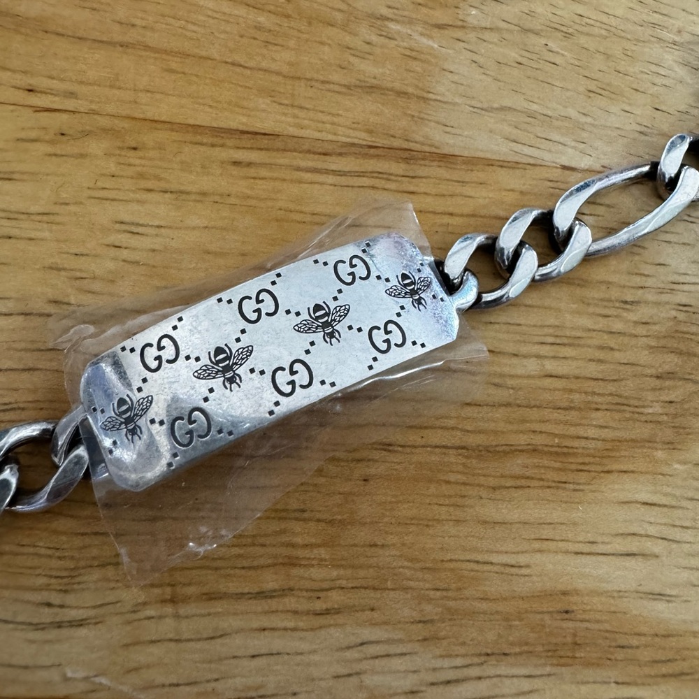 Gucci Bracelet - Picture 3 of 5